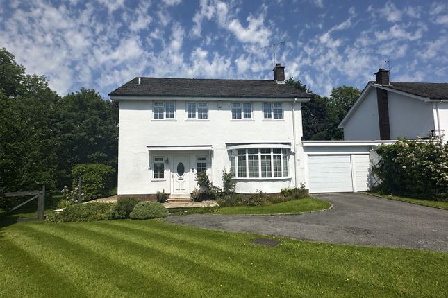 4 bed property, in Bollinwood Chase, £899,999