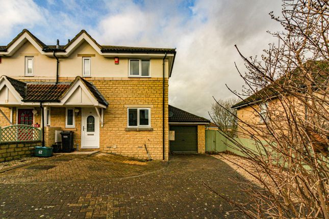 5 bed property, in The Hollow, £550,000