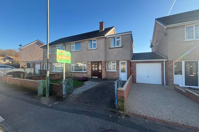 4 bed property, in Mardy Crescent, £270,000