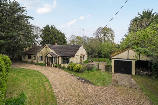 5 bed property, in Maidenhead Road, £1,000,000