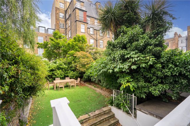 3 bed property, in Sheffield Terrace, £2,500,000