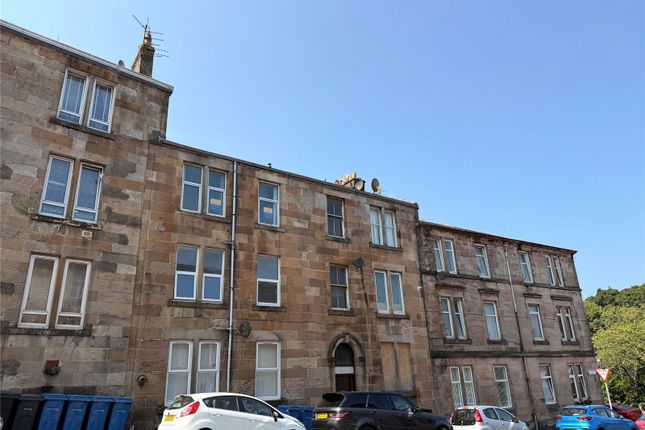 1 bed property, in Dempster Street, £30,000