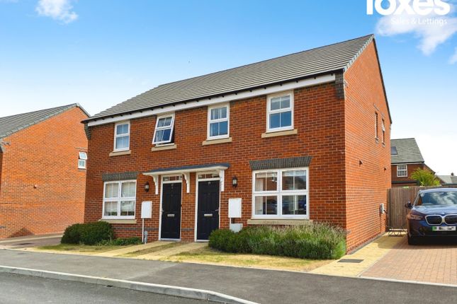 3 bed property, in Cole Street, £375,000