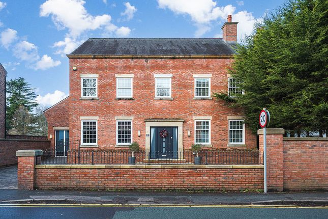 7 bed property, in Worden Lane, £925,000