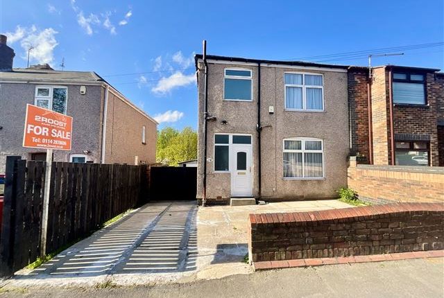 3 bed property, in Stradbroke Road, £220,000