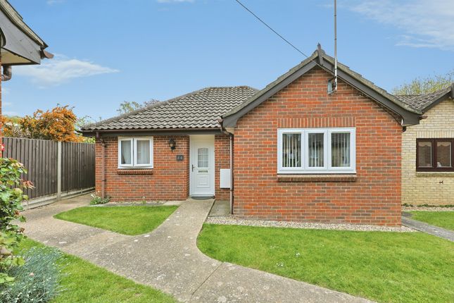 2 bed property, in Catton Court, £250,000