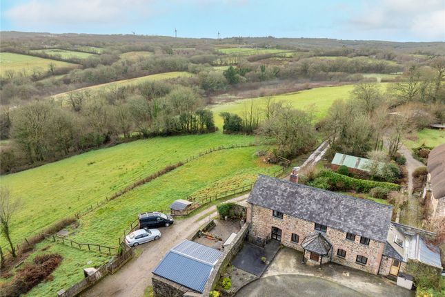 4 bed property, in Bradford, £475,000