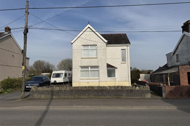 3 bed property, in Penybanc Road, £250,000