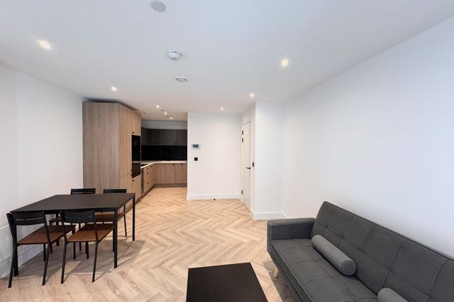 1 bed property, in M3, £260,000