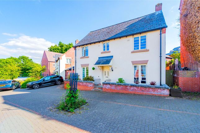 4 bed property, in Church Croft, £340,000