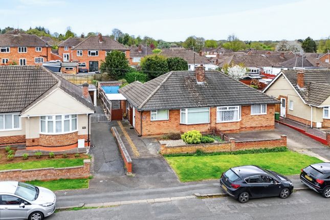 3 bed property, in Cedar Way, £235,000