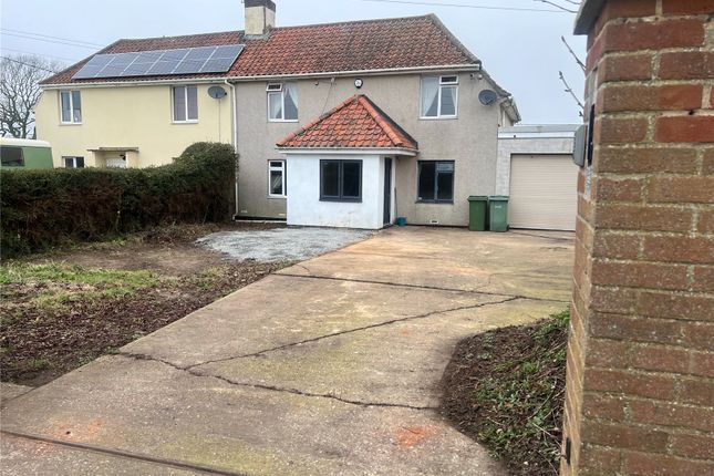 3 bed property, in Vicarage Road, £270,000