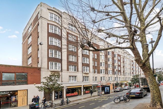 2 bed property, in Queens Court, £750,000