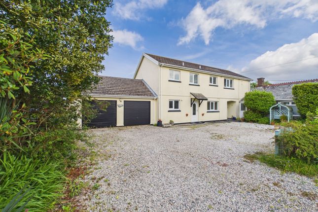 4 bed property, in Bossiney, £550,000
