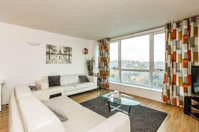 1 bed property, in Huntingdon Street, £92,000