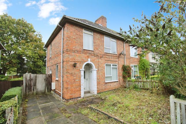 3 bed property, in Stonesby Avenue, £165,000