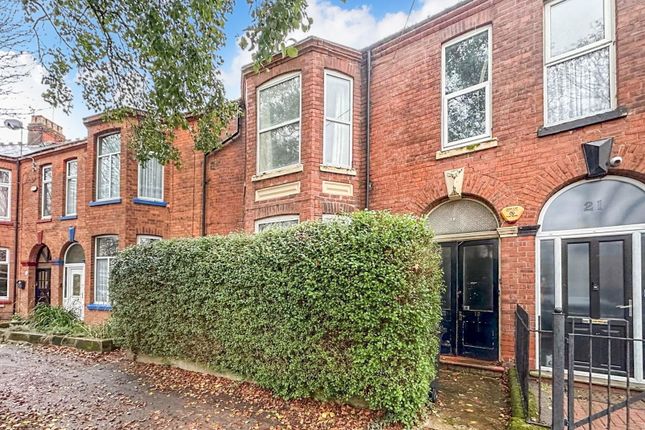 5 bed property, in Wellesley Avenue Beverley Road, £200,000