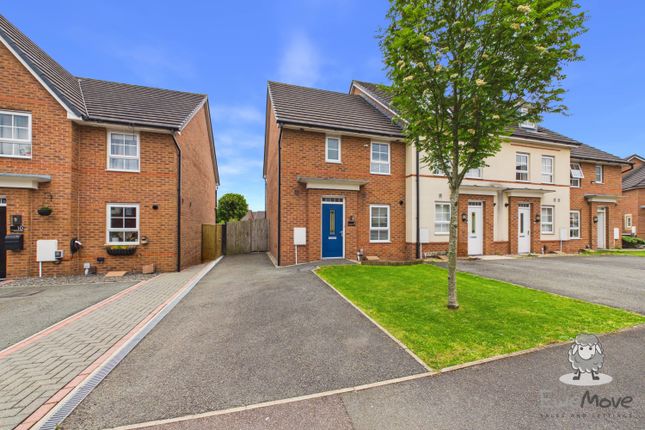 3 bed property, in Penhurst Way, £210,000