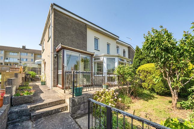 3 bed property, in Woodborough Road, £250,000