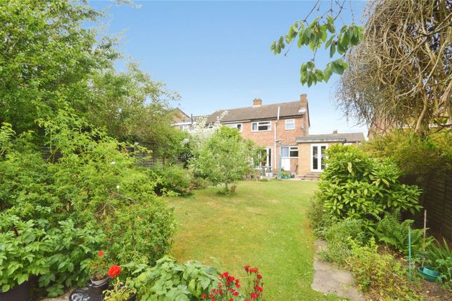 2 bed property, in Lower Park Crescent, £400,000