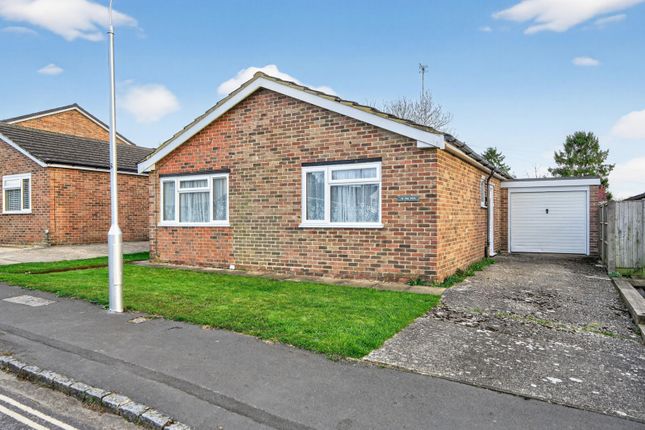 2 bed property, in Lockstile Way, £500,000