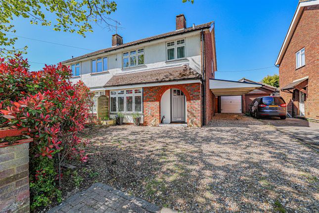 3 bed property, in Tile Kiln Lane, £625,000