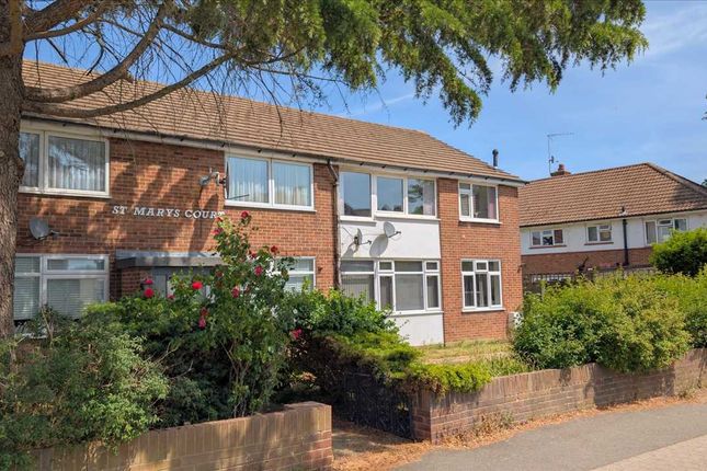2 bed property, in St Mary's Court, £410,000