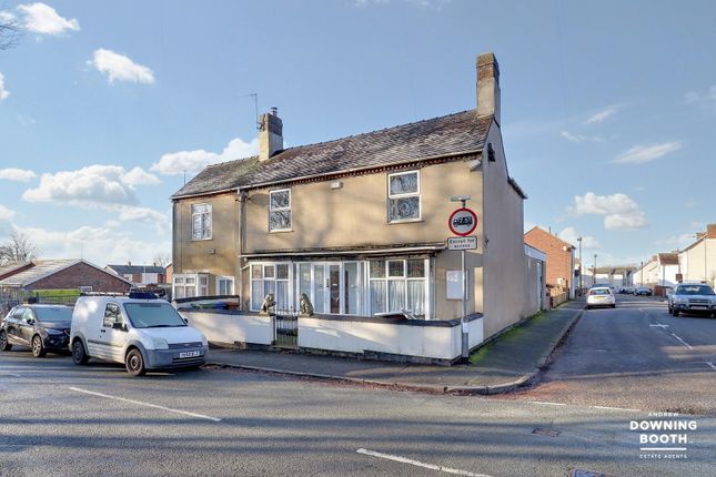 3 bed property, in Wimblebury Road, £259,000