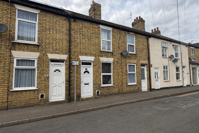 2 bed property, in Bedford Street, £170,000