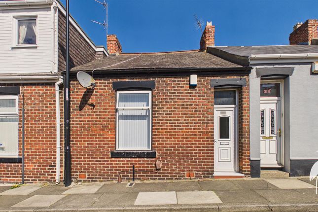2 bed property, in Shepherd Street, £79,950