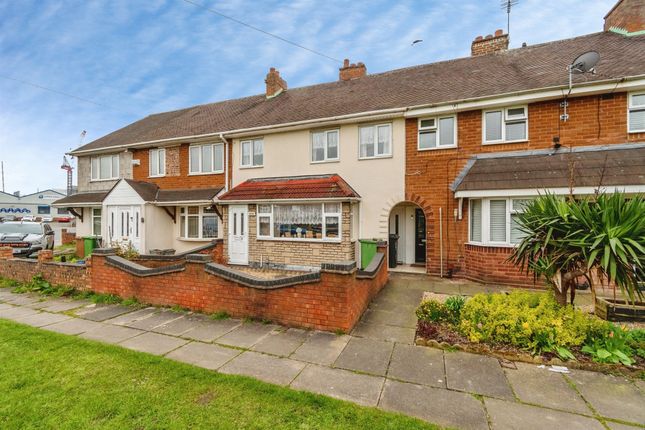 3 bed property, in Bloxwich Lane, £170,000