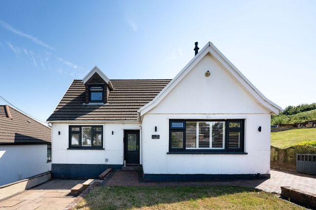 4 bed property, in Alma Road, £375,000