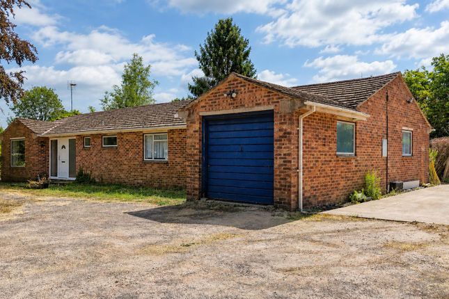 4 bed property, in Southend Lane, £425,000