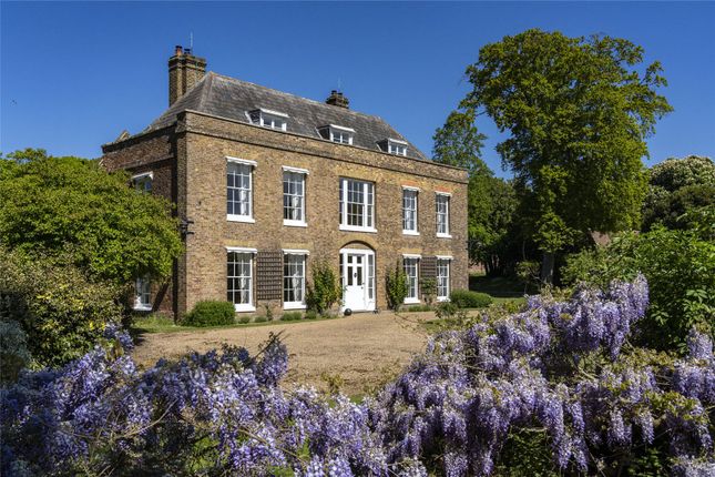 6 bed property, in Upnor, £3,950,000