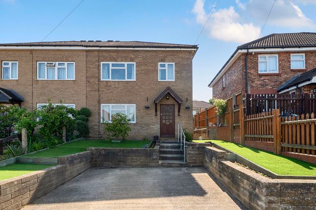 3 bed property, in Barton Village Road, £375,000