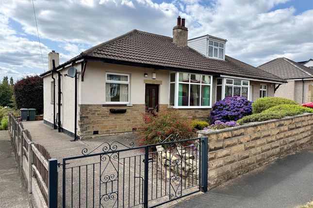 2 bed property, in Bolton Drive, £180,000