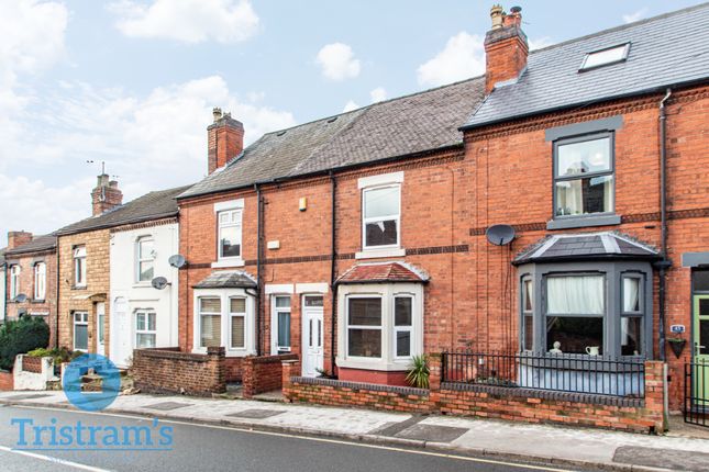 2 bed property, in Brookhill Street, £190,000