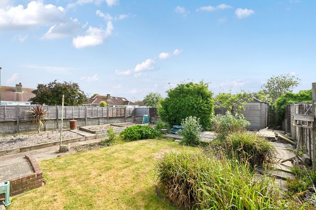 3 bed property, in Abbey Road, £400,000