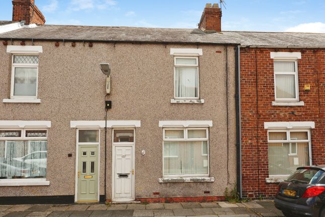 2 bed property, in Beaumont Street, £55,000