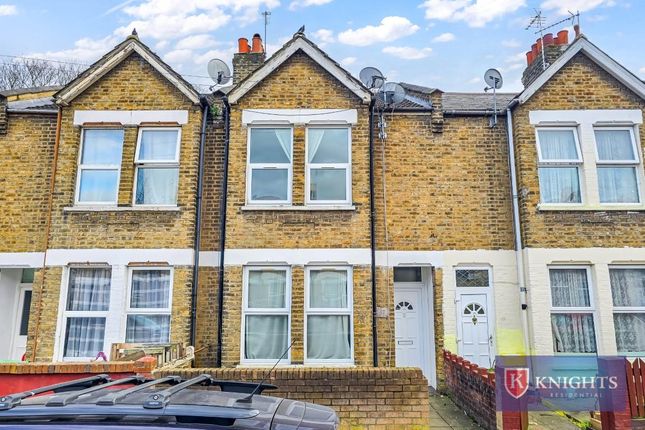 3 bed property, in Durban Road, £500,000