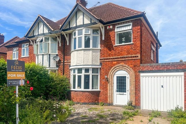 4 bed property, in Kenwood Road, £325,000