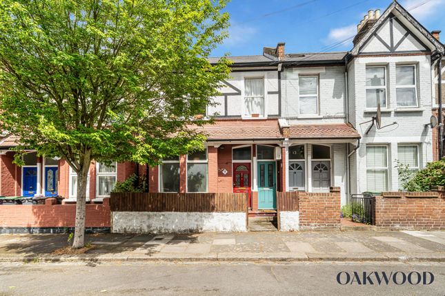 2 bed property, in Manchester Road, £475,000