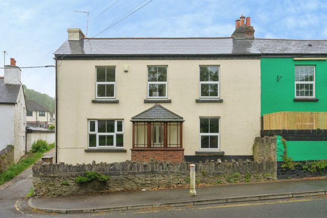 4 bed property, in Hooe Road, £350,000