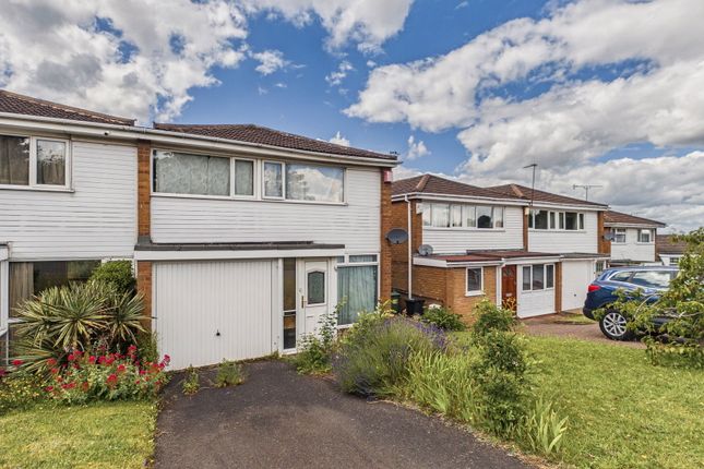 3 bed property, in Chawn Park Drive, £225,000
