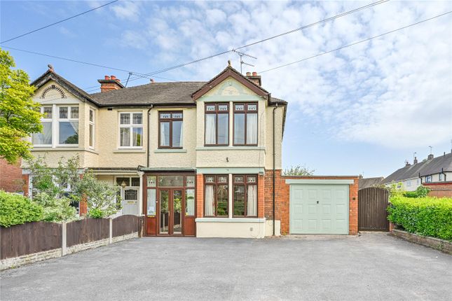 3 bed property, in Moss Pit, £295,000