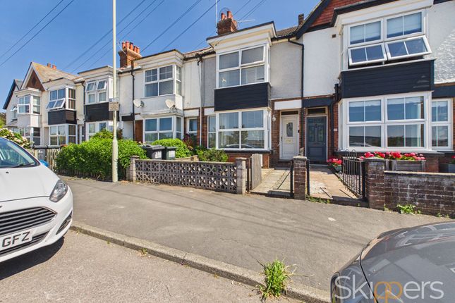 3 bed property, in Sackville Crescent, £350,000