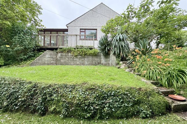 3 bed property, in Higher Bolenna, £525,000