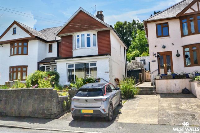3 bed property, in Ebenezer Street, £230,000