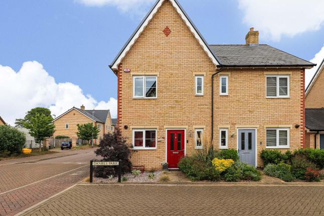 2 bed property, in Daniels Park, £420,000