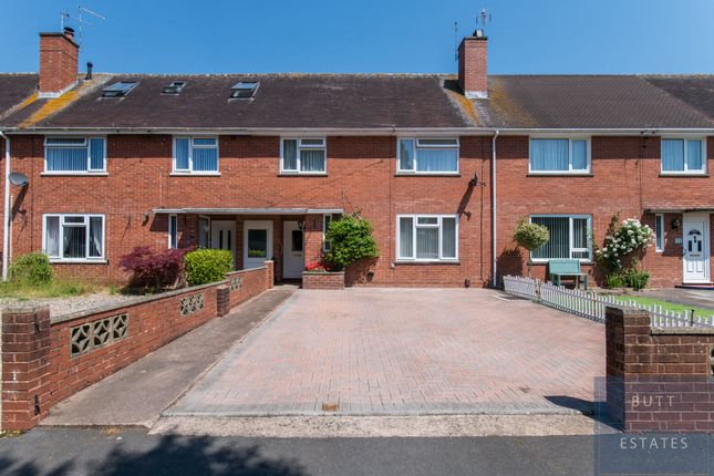 3 bed property, in Mount Wear Square, £280,000